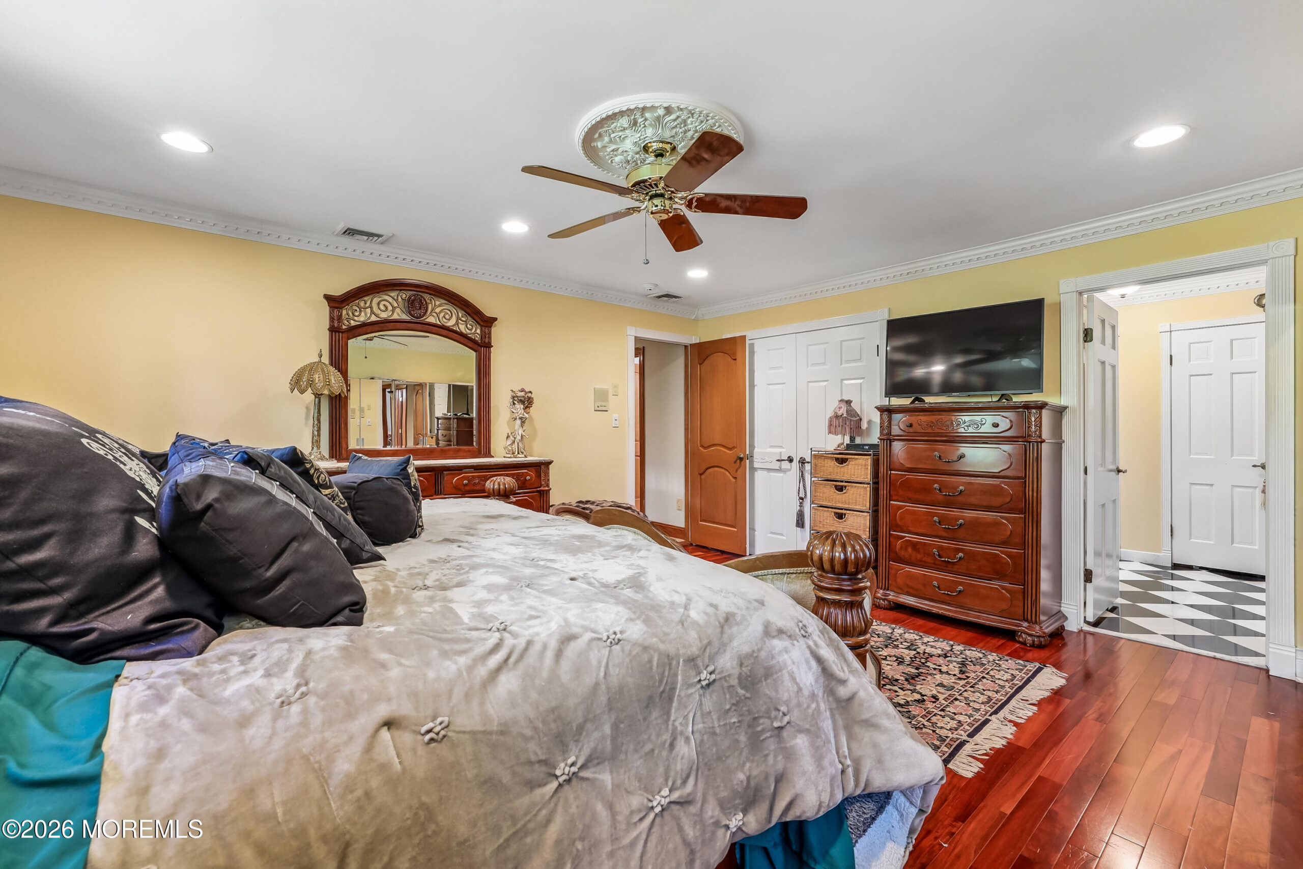 827 Holmdel Road, Holmdel, NJ, 07733 image 20