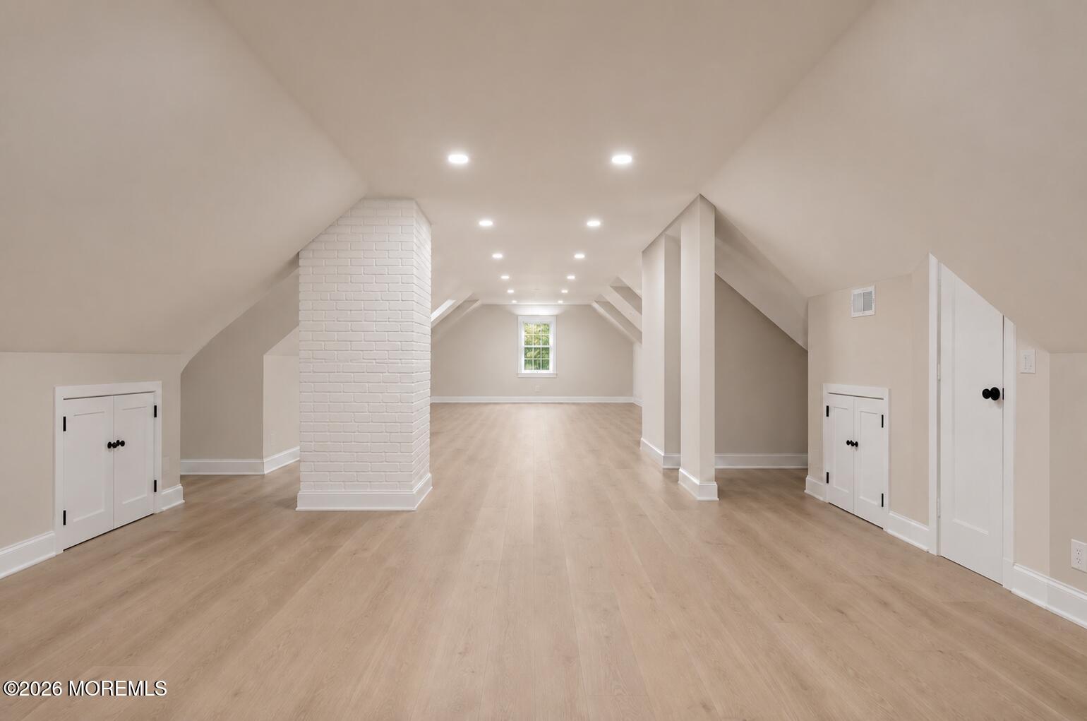 266 Orchard Avenue, Belford, NJ, 07718 image 33