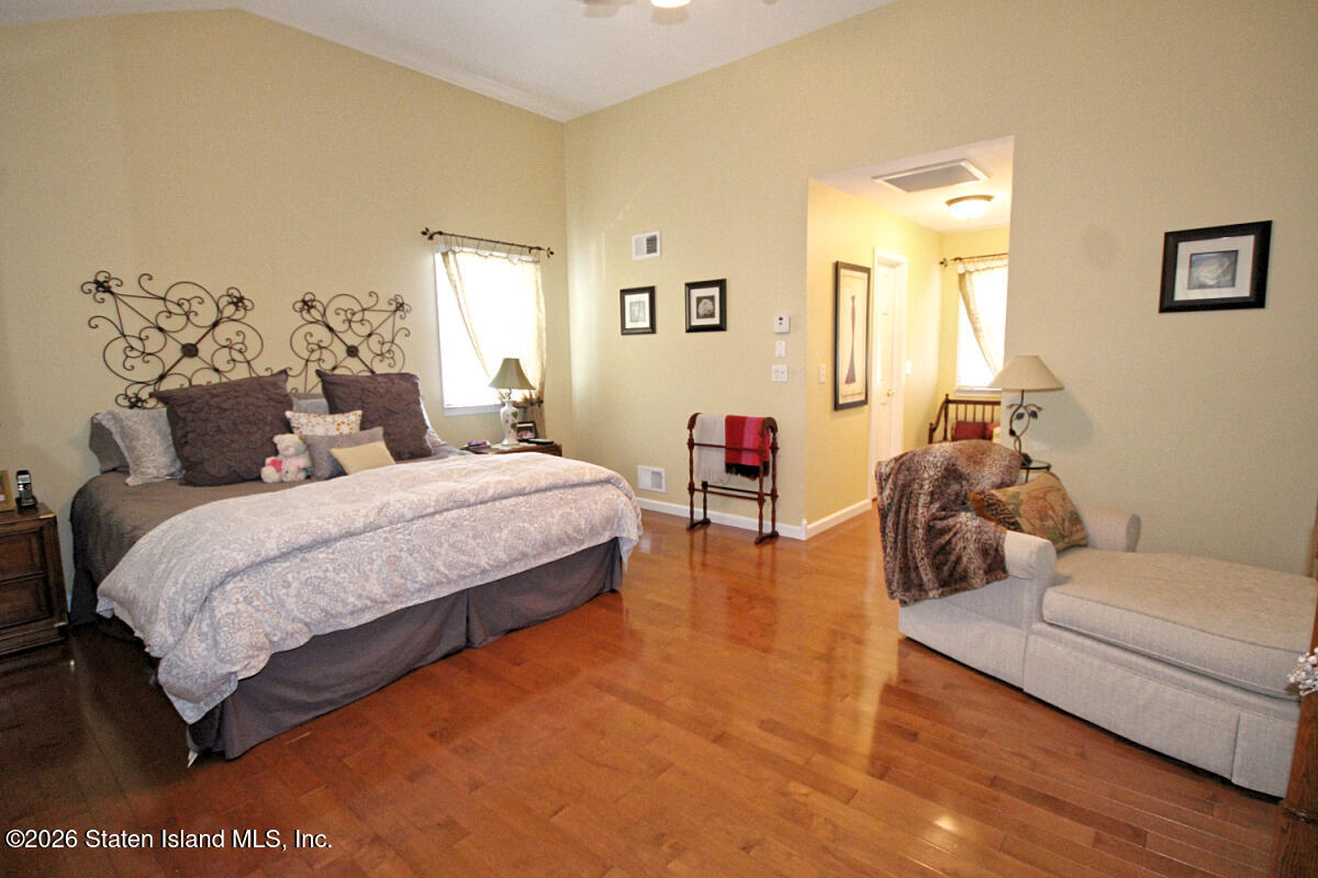 142 Providence Street, Staten Island, NY, 10304 image 17