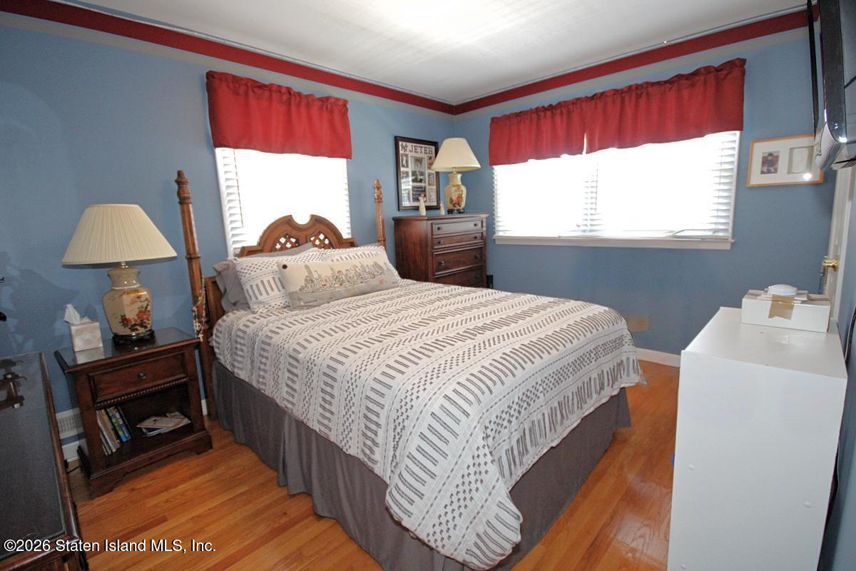 142 Providence Street, Staten Island, NY, 10304 image 25