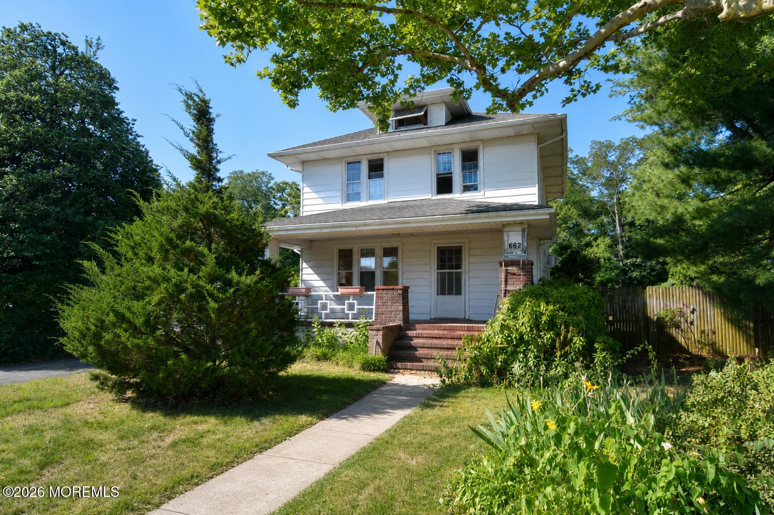 662 Campbell Avenue Image 3