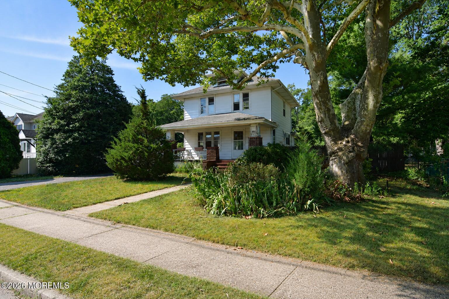 662 Campbell Avenue Image 1
