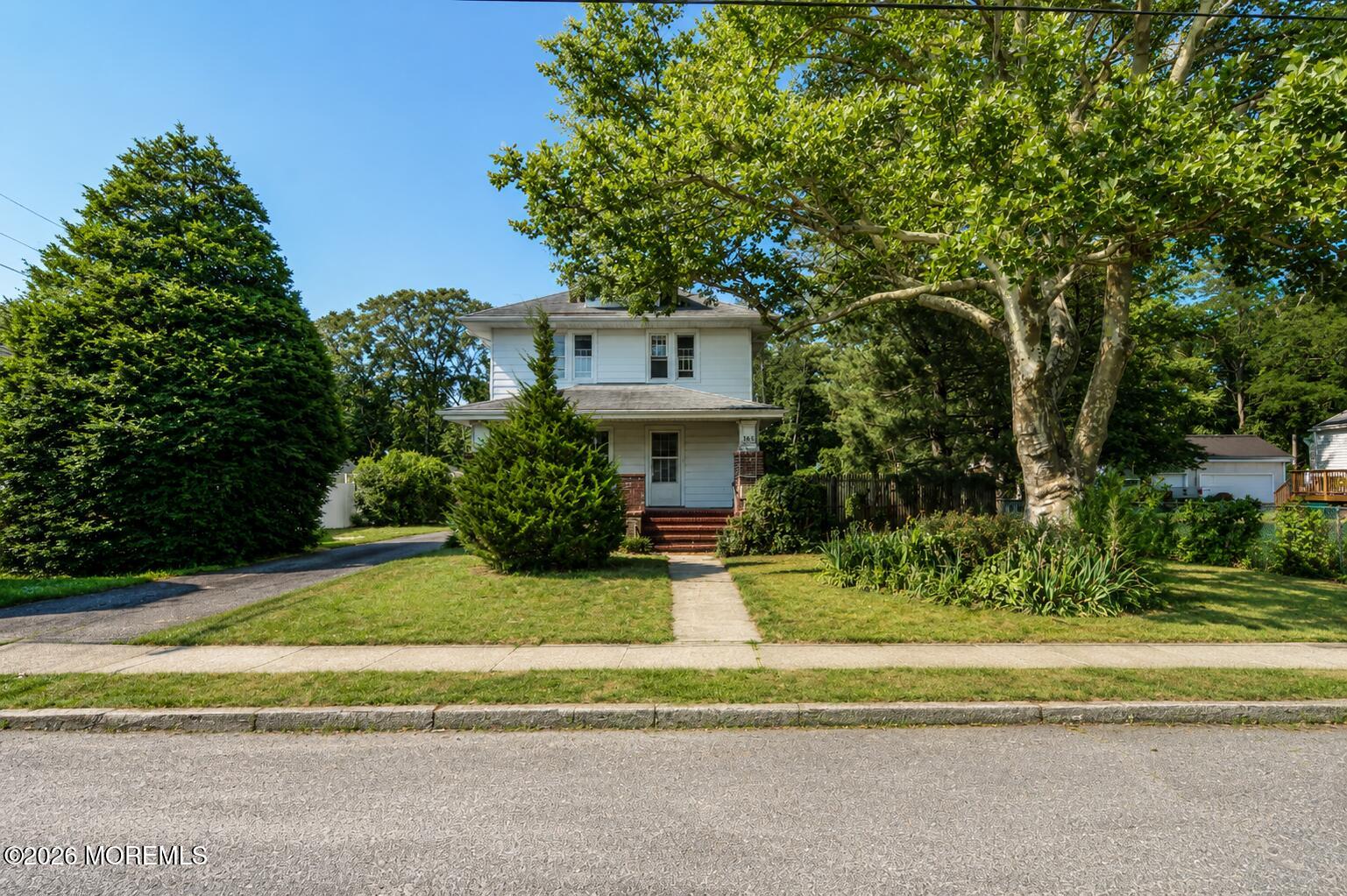 662 Campbell Avenue Image 2