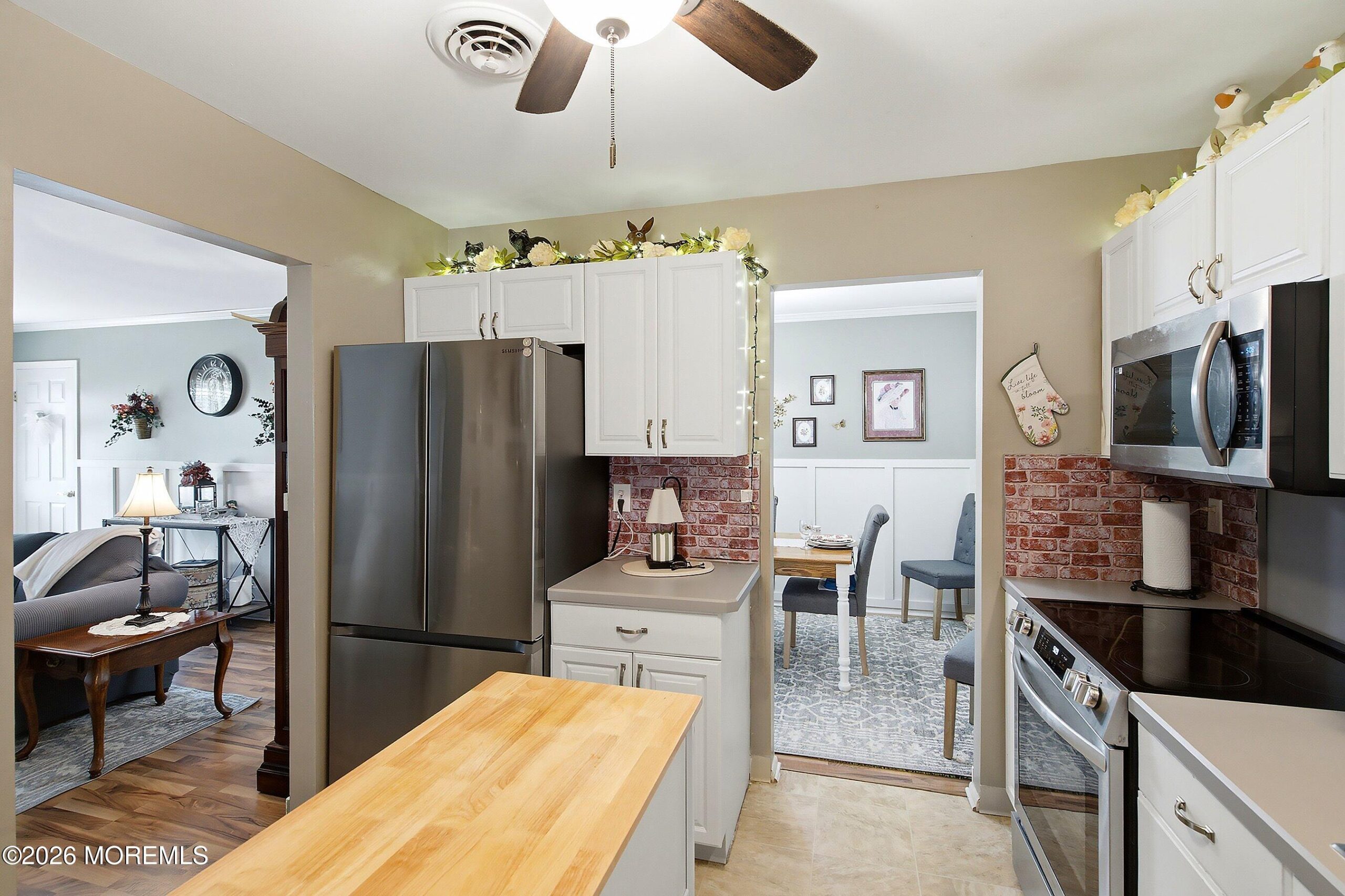 48 Keene Street 72 Image 4