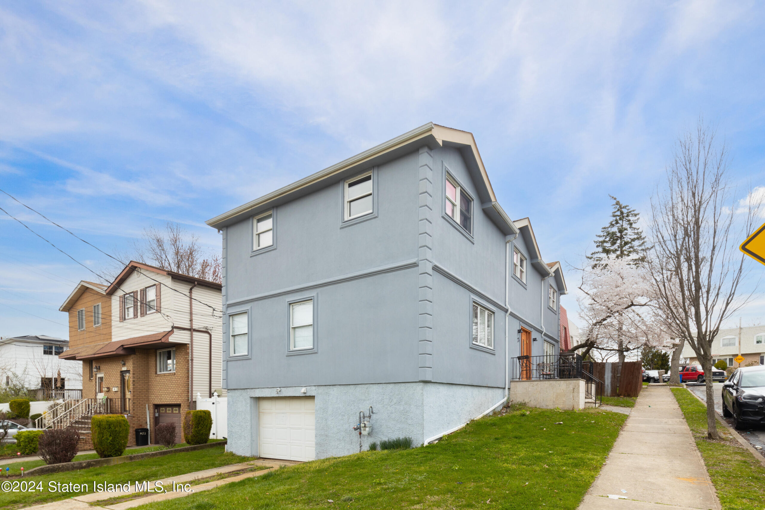 22 Fillmore Avenue Image 3
