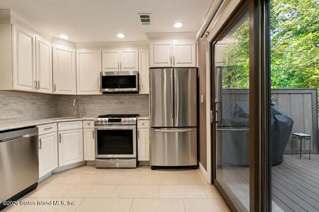 8 Rumson Road Image 4