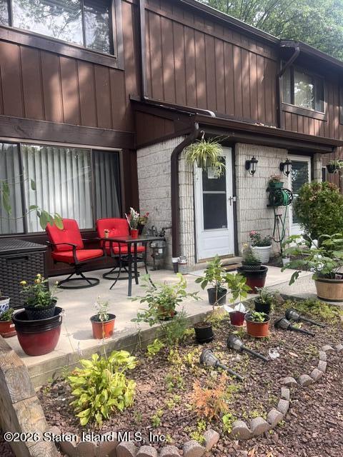 8 Rumson Road Image 2
