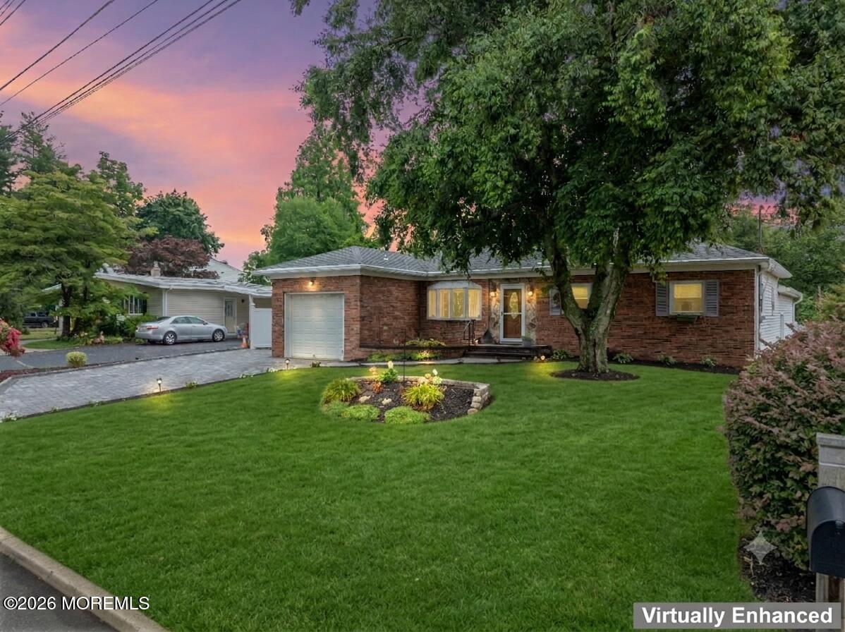 282 Parkview Terrace Image 2