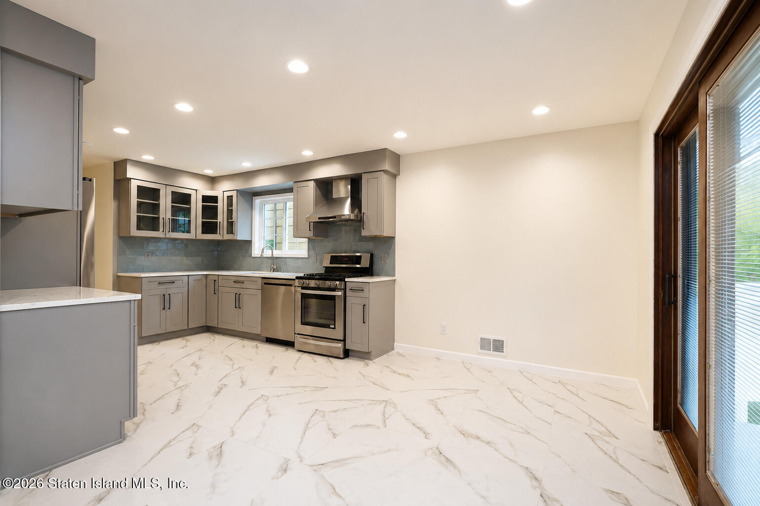 81 Tuckahoe Avenue, Staten Island, NY, 10312 image 13