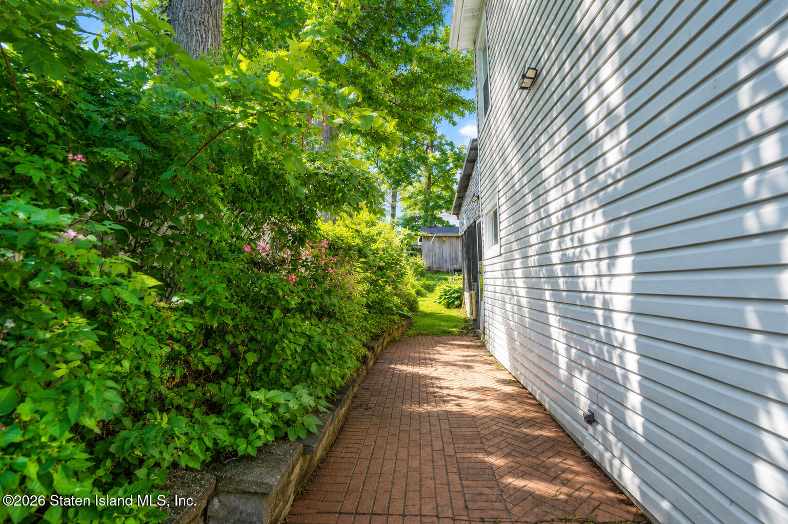 97 Hillcrest Street Image 4