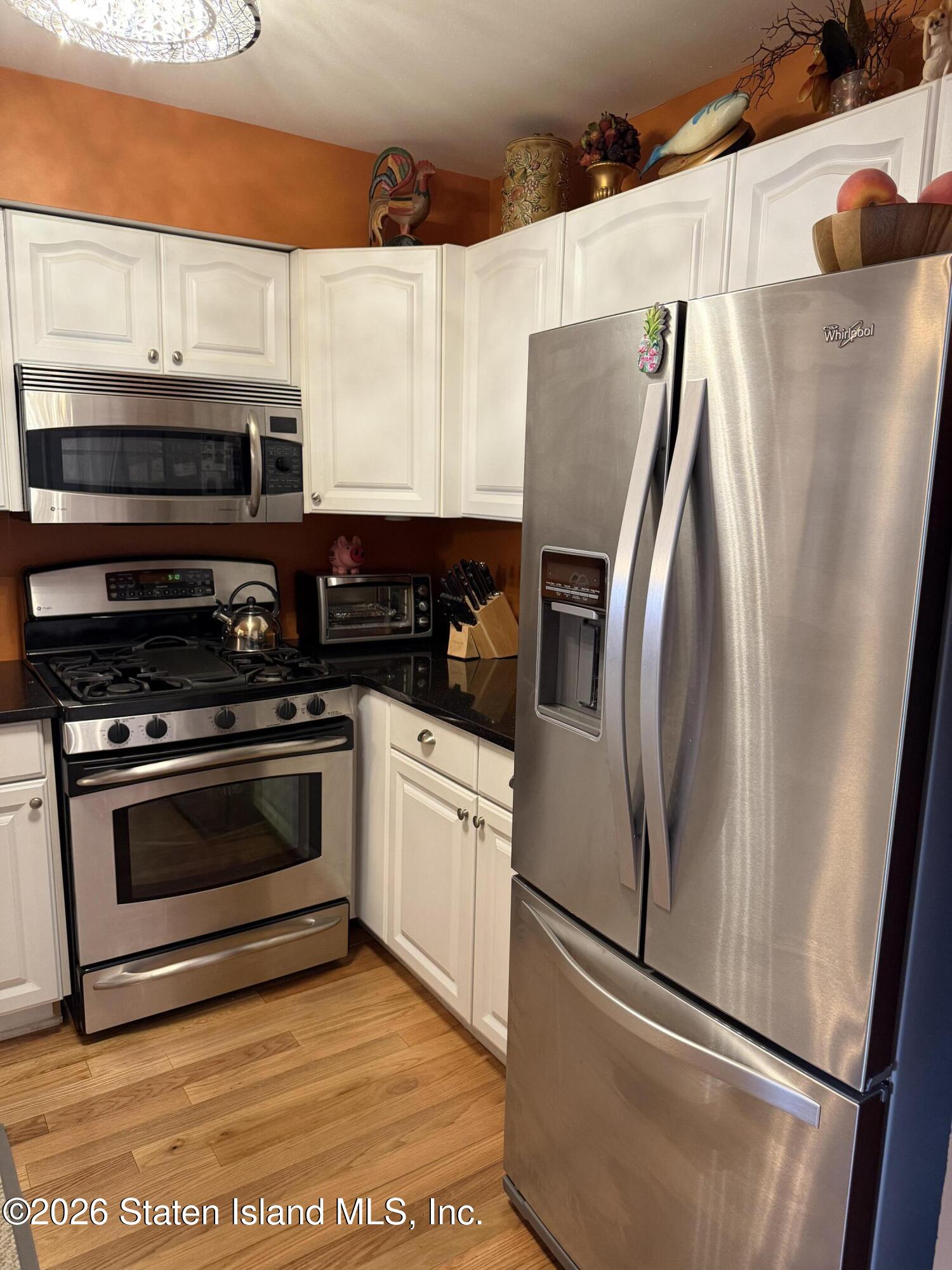 22 Carlyle Green, Staten Island, NY, 10312 image 6