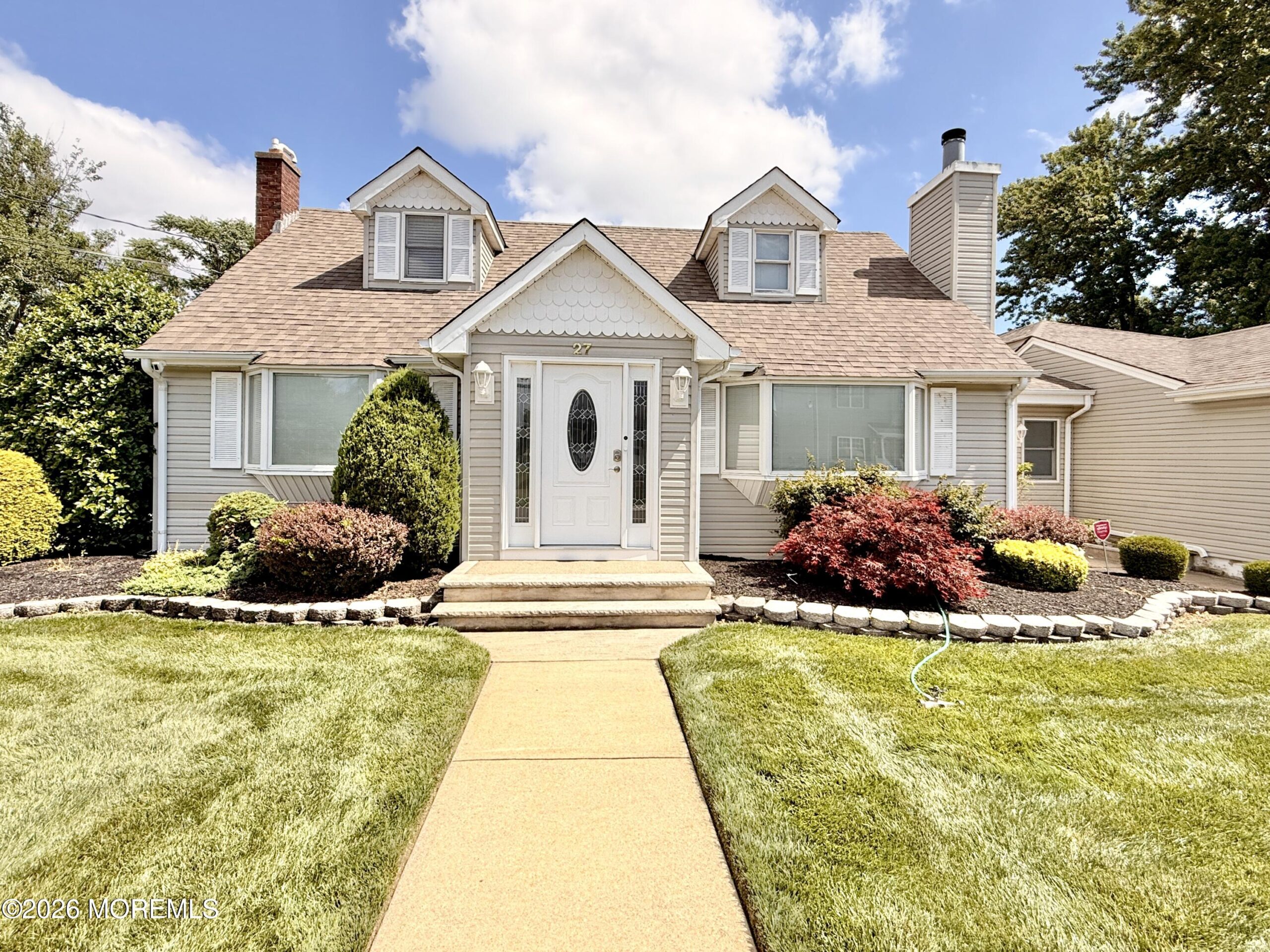 27 3rd Avenue Image 2