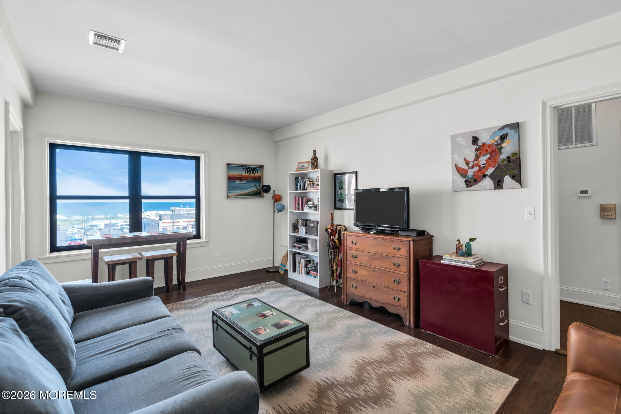 1700 Webb Street 4D Image 4