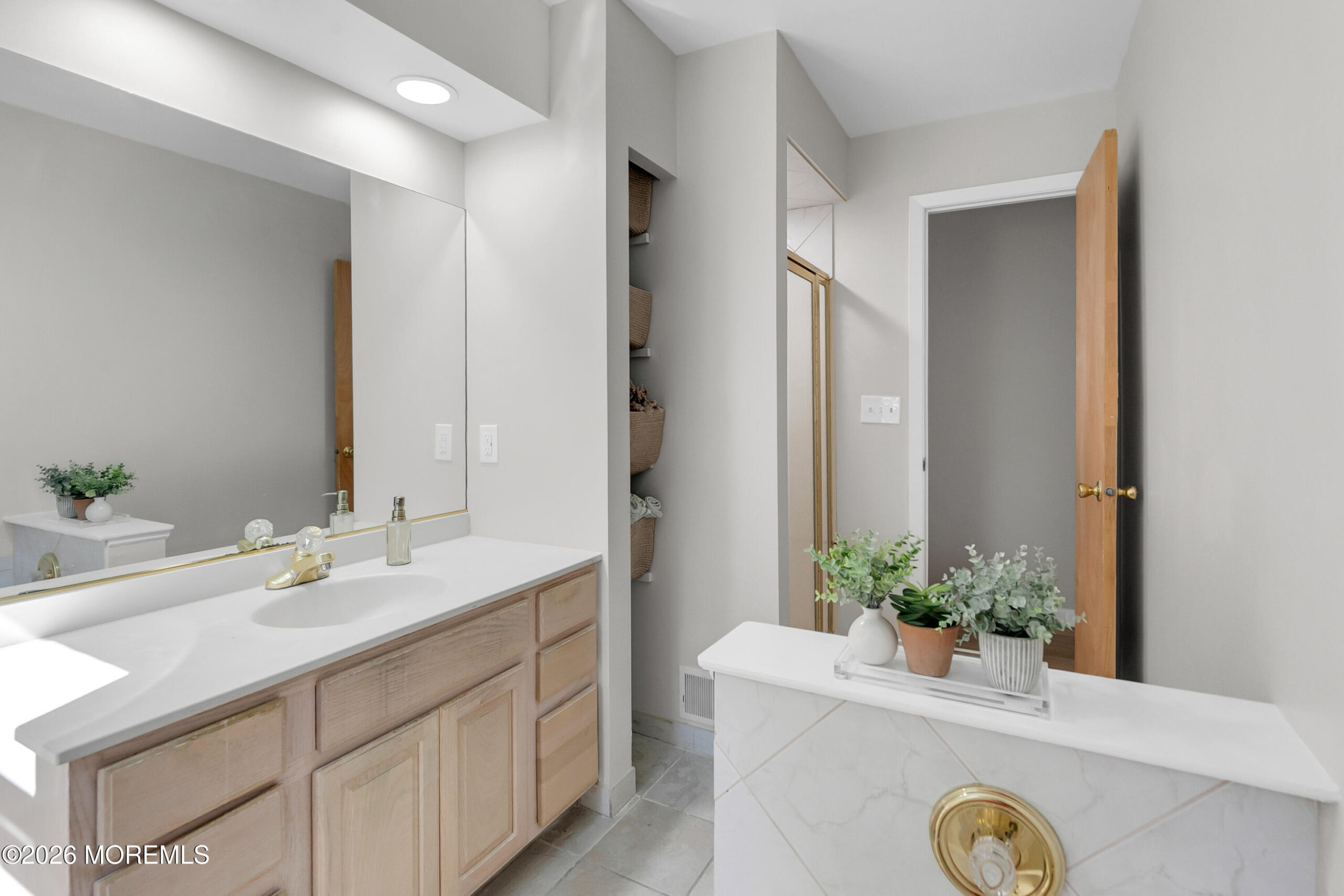 564 Morley Court, Middletown, NJ, 07718 image 20