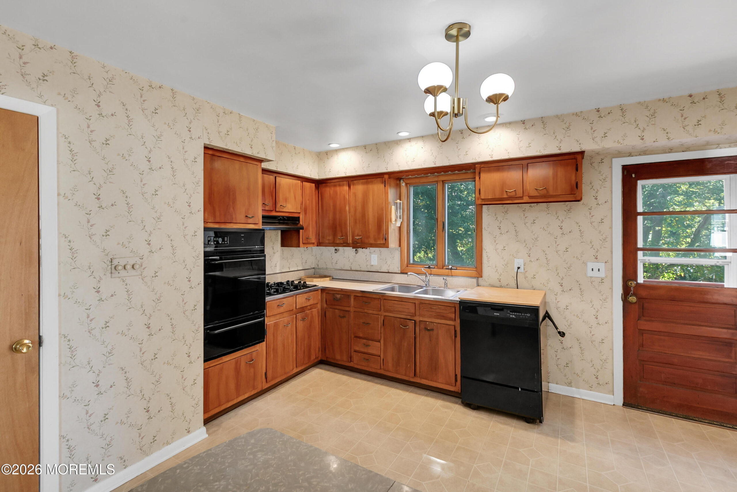 564 Morley Court, Middletown, NJ, 07718 image 15