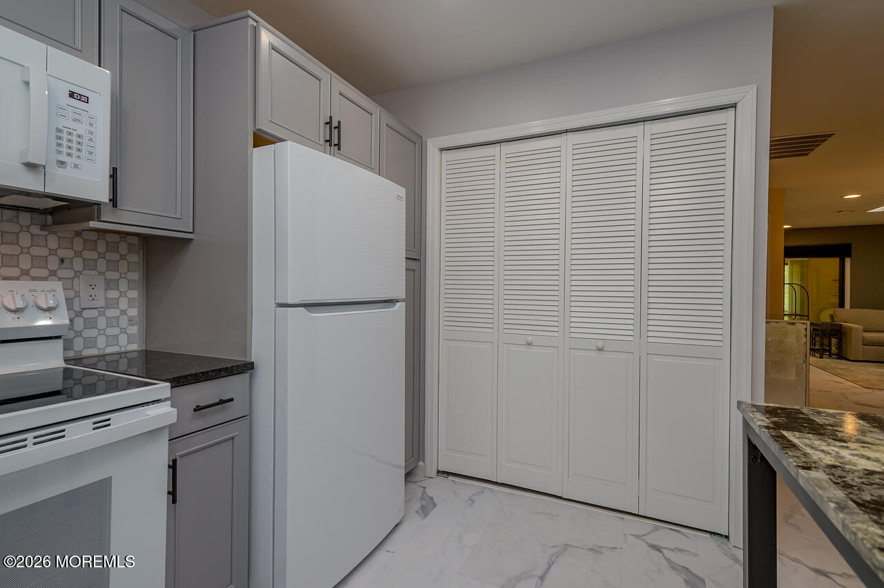 48 Ellsworth Court, Red Bank, NJ, 07701 image 7