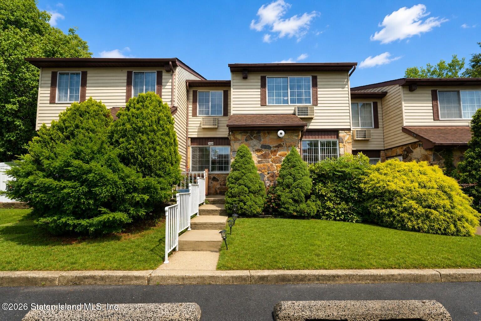 266 Corona Avenue, Staten Island, NY, 10306