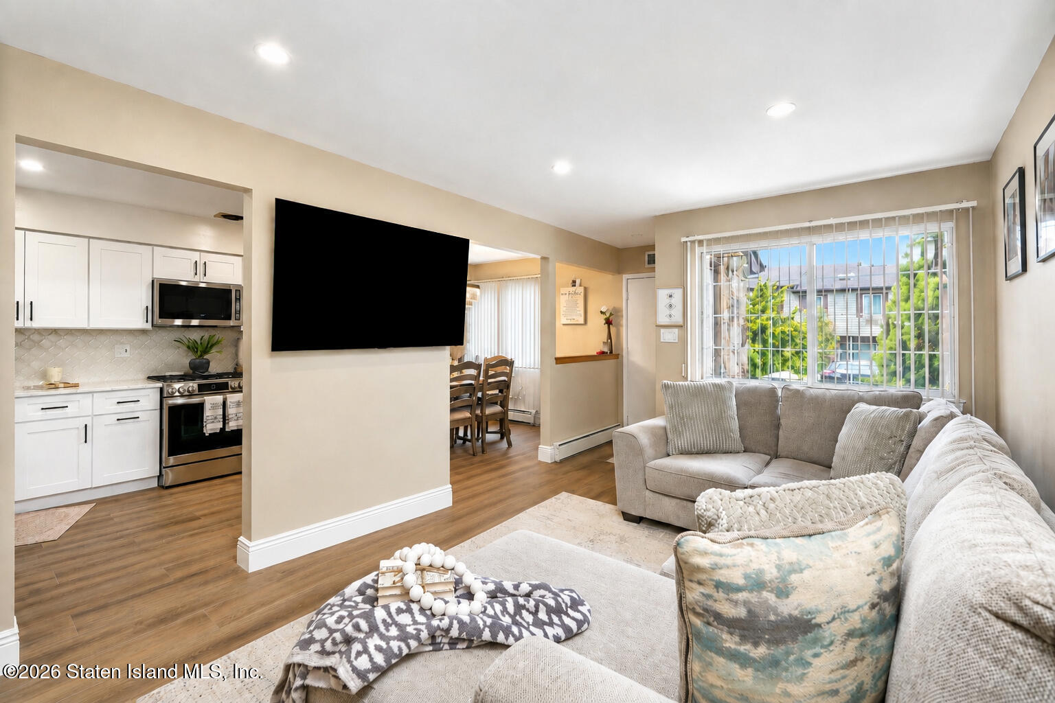 266 Corona Avenue Image 3