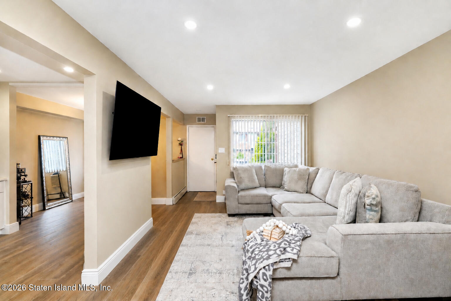 266 Corona Avenue Image 4