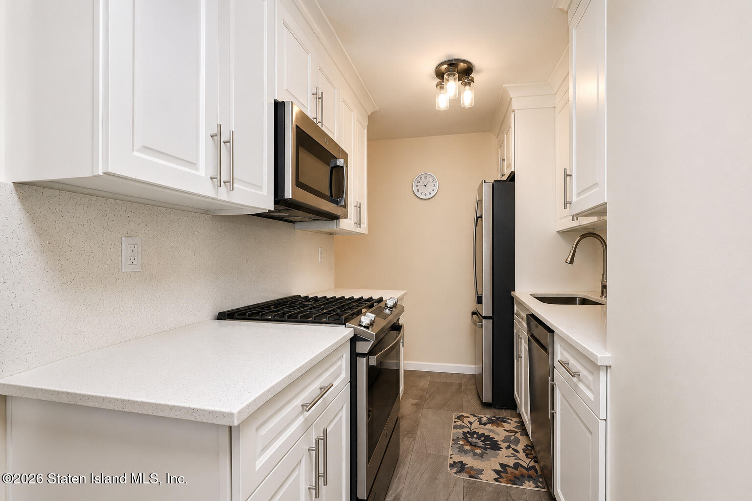 1000 Clove Road 9m, Staten Island, NY, 10301 image 16