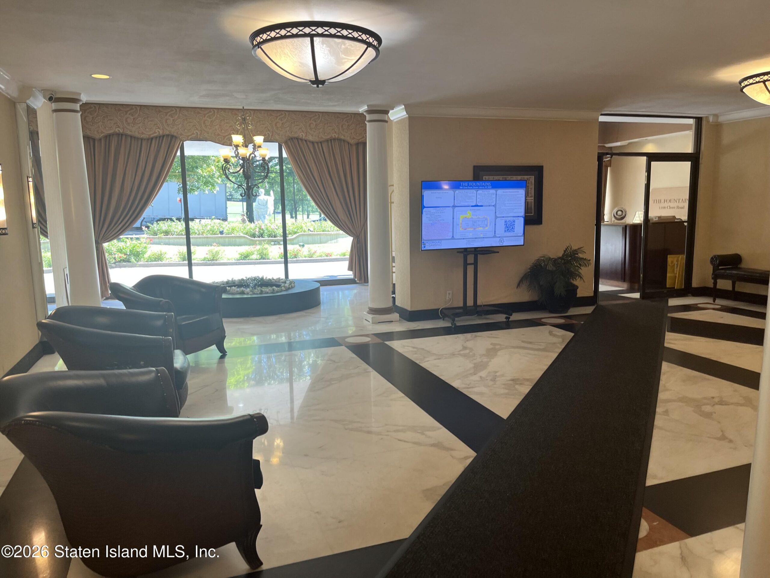 1100 Clove Road 7-n Image 3