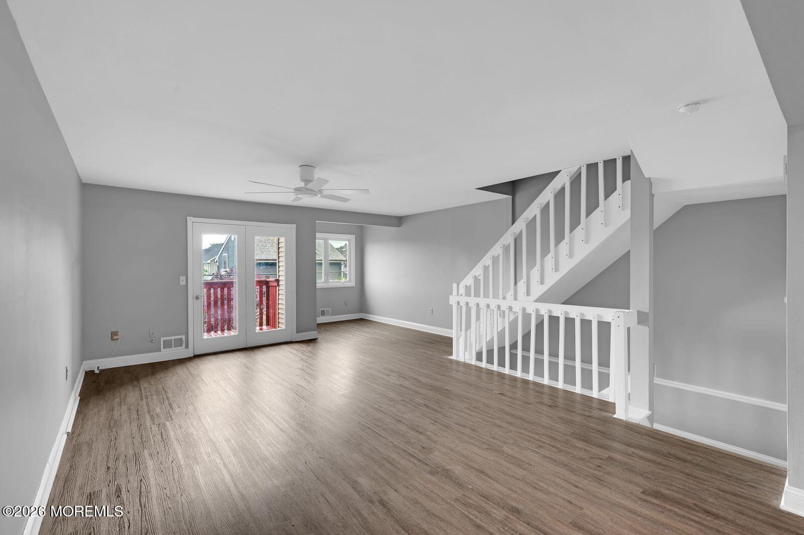 255 Shore Drive 5 Image 4