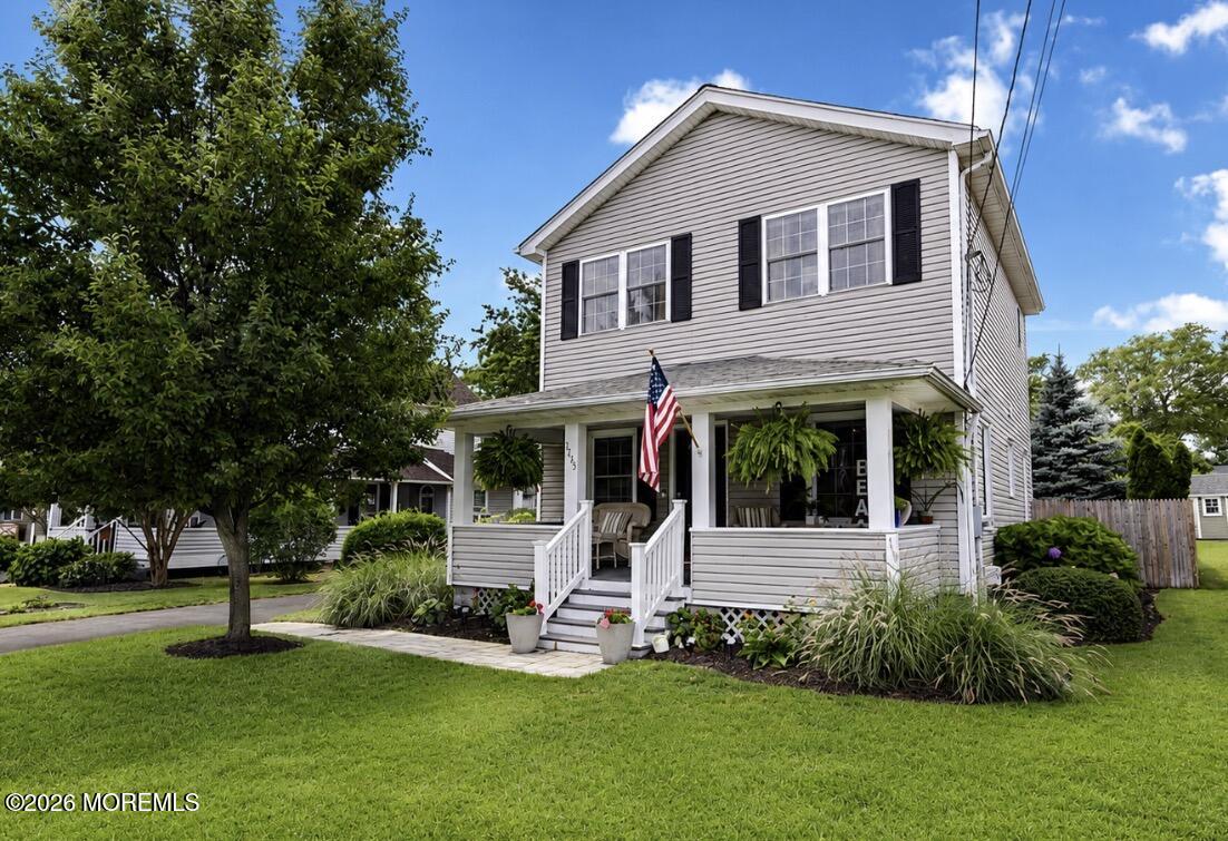 1735 I Street Image 3