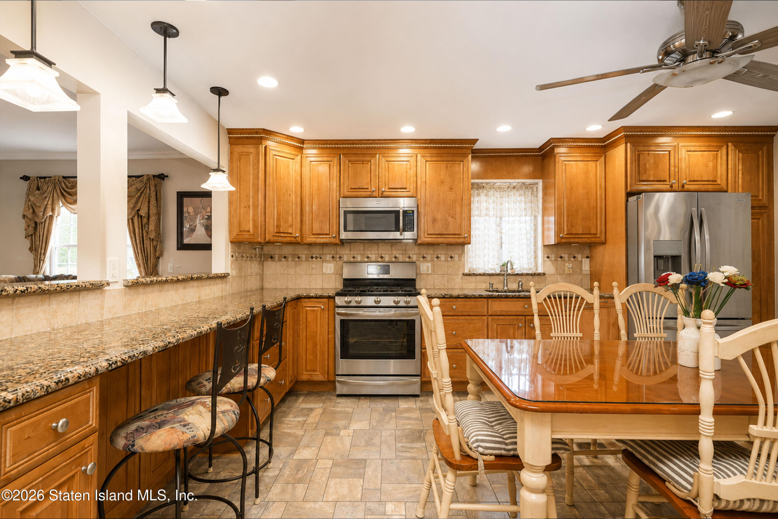 11 Remsen Street, Staten Island, NY, 10304 image 17