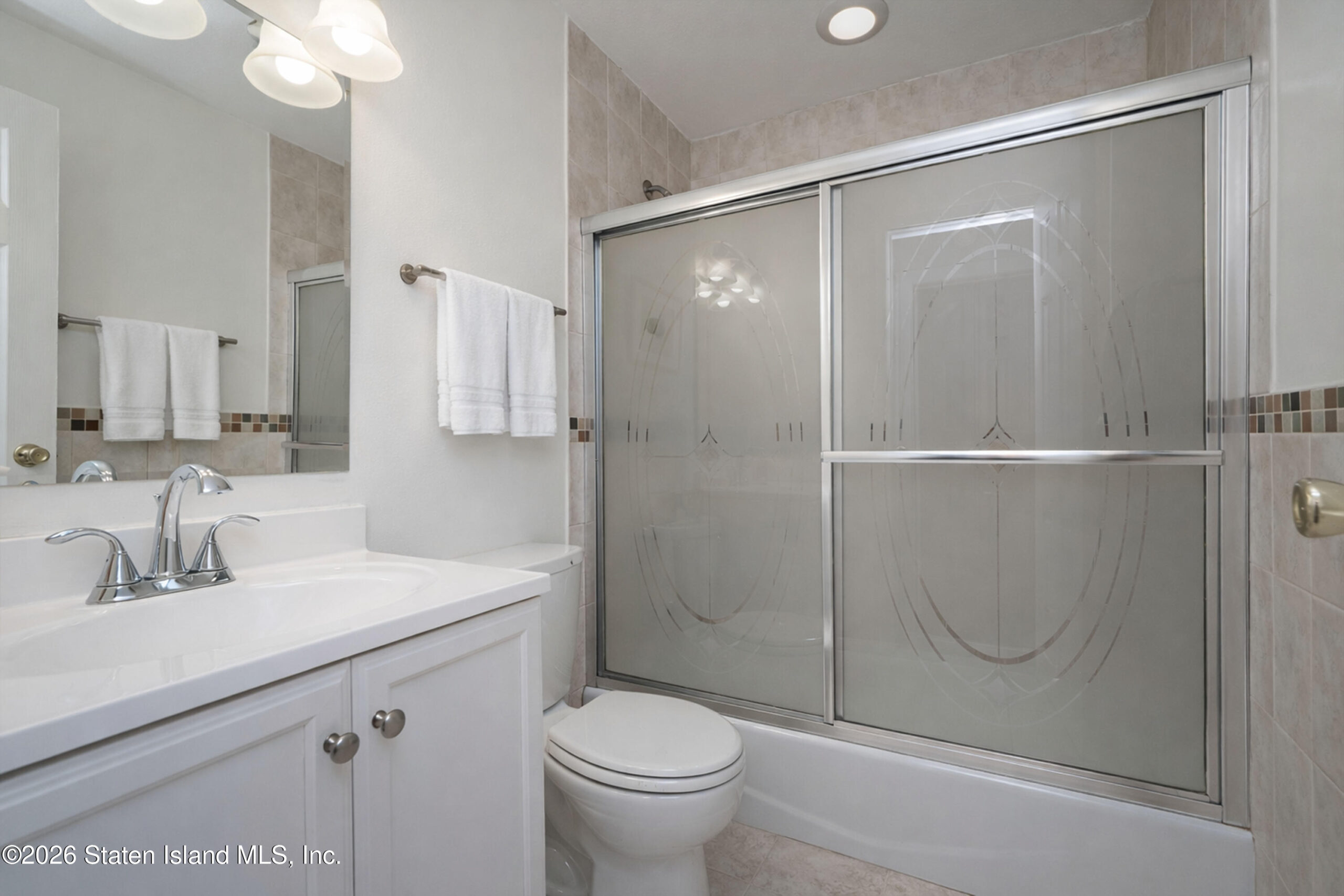 11 Remsen Street, Staten Island, NY, 10304 image 33