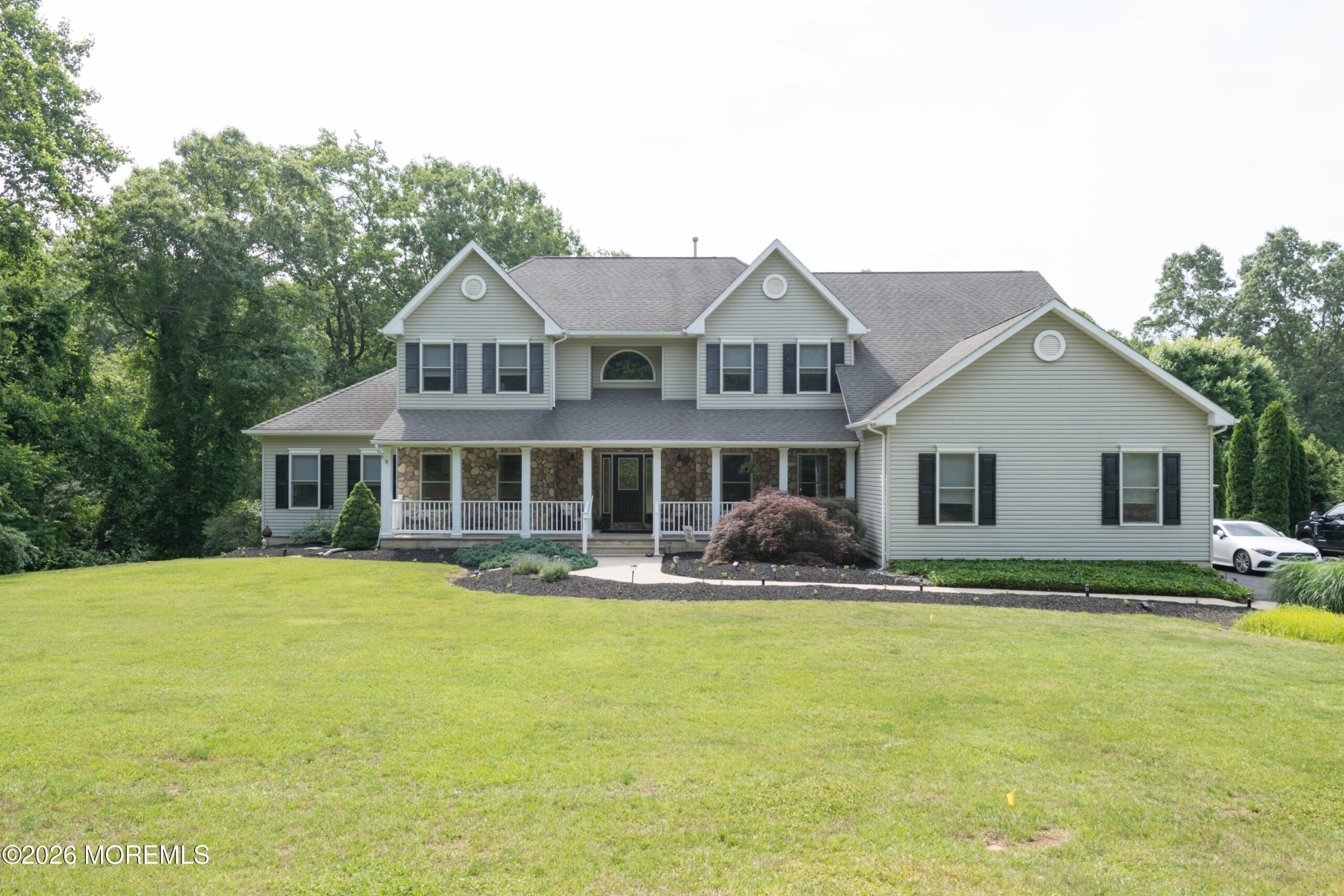 9 Rues Road Image 1