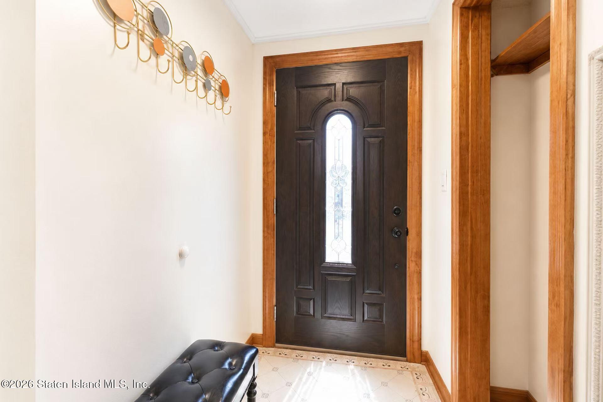 2027 E 35th Street Image 5