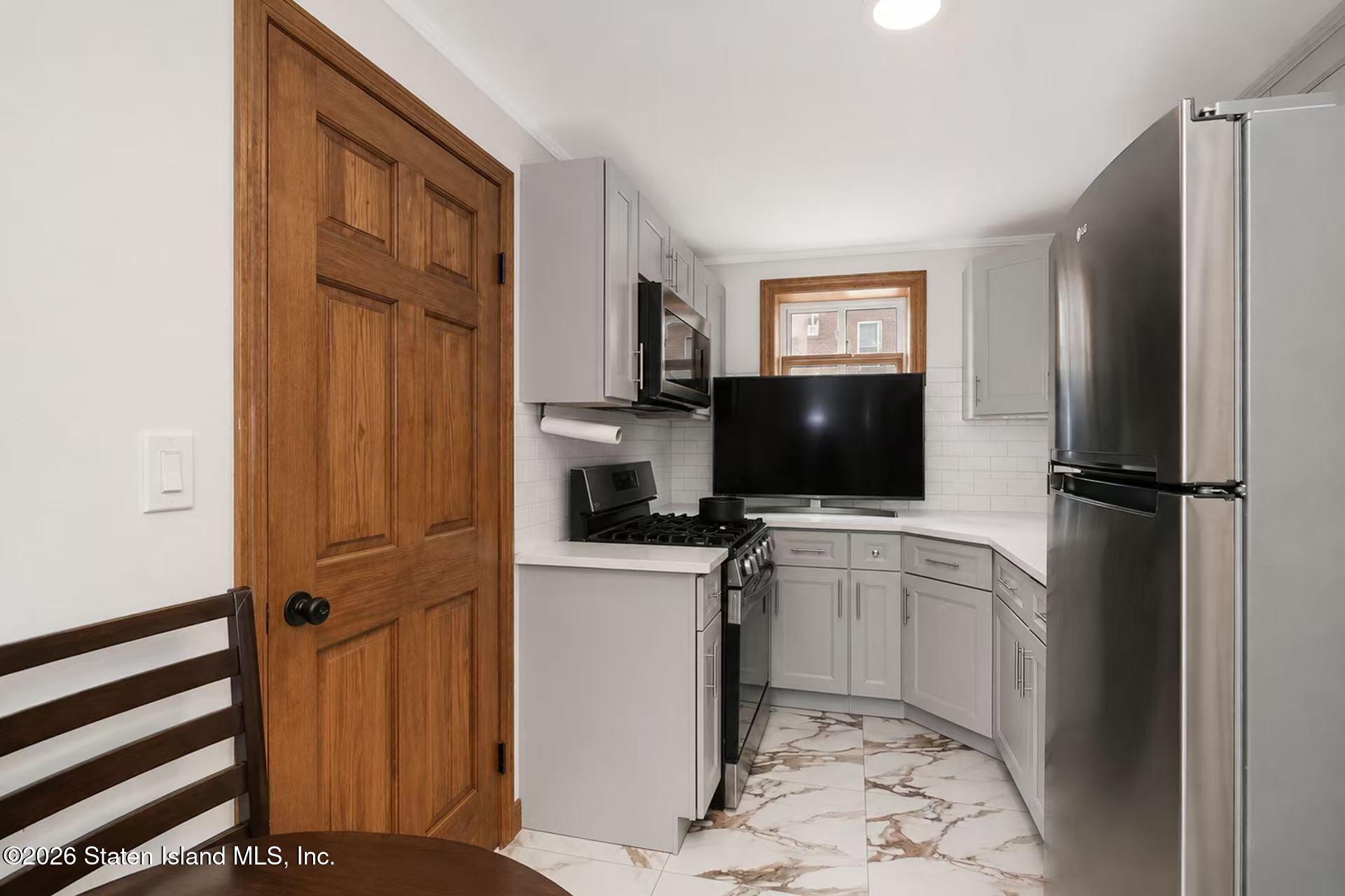 2027 E 35th Street, Brooklyn, NY, 11234 image 10