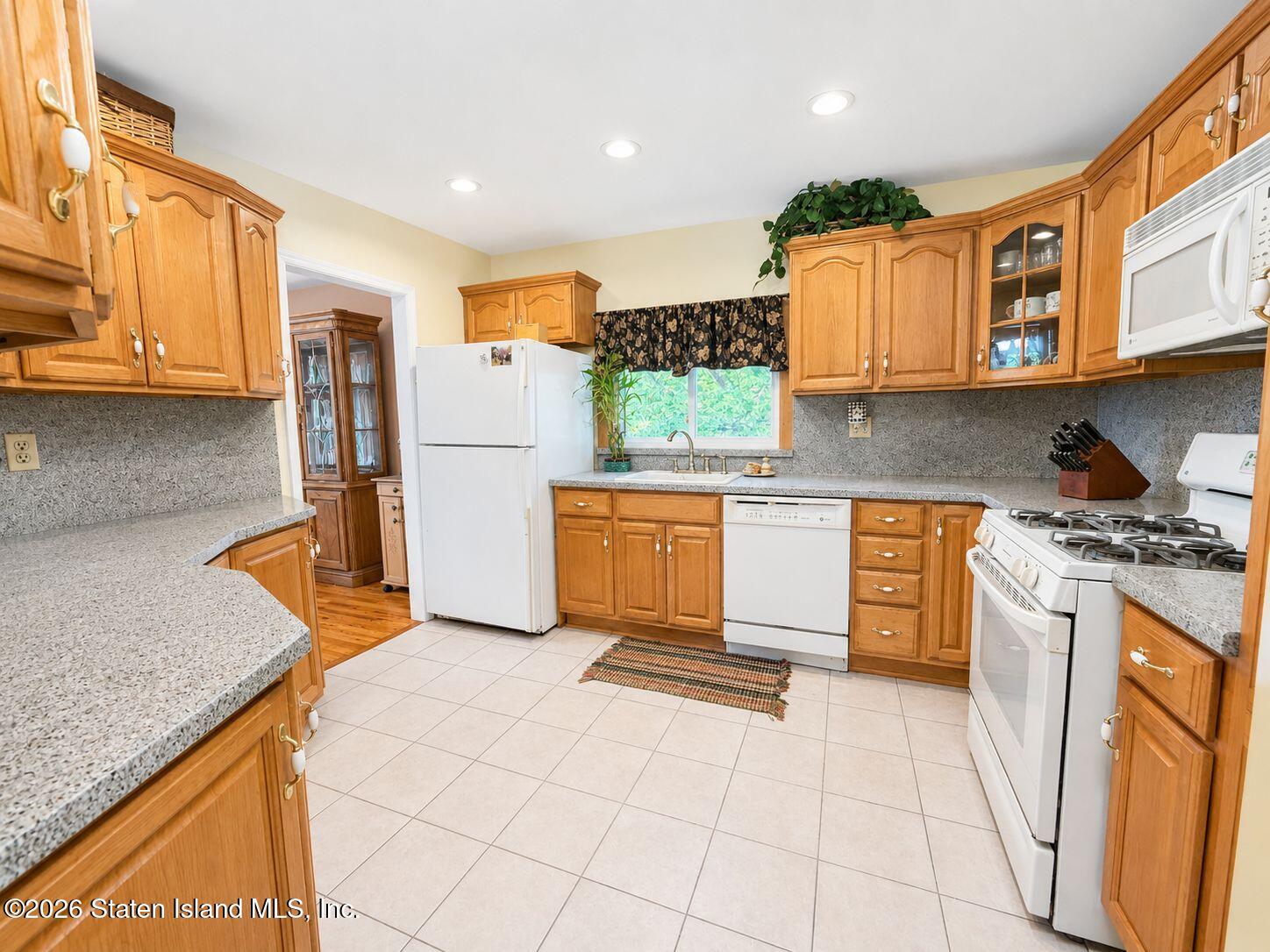 611 Ingram Avenue, Staten Island, NY, 10314 image 16