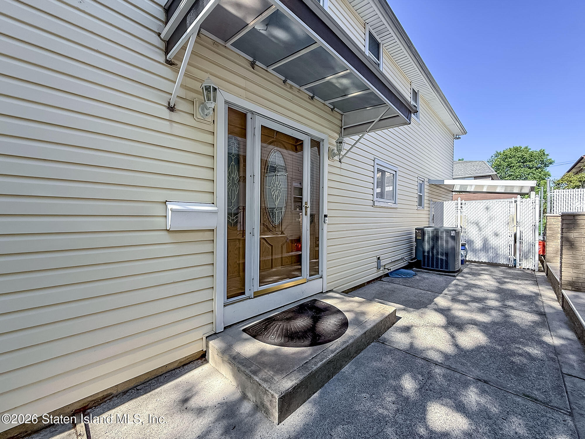 611 Ingram Avenue Image 3