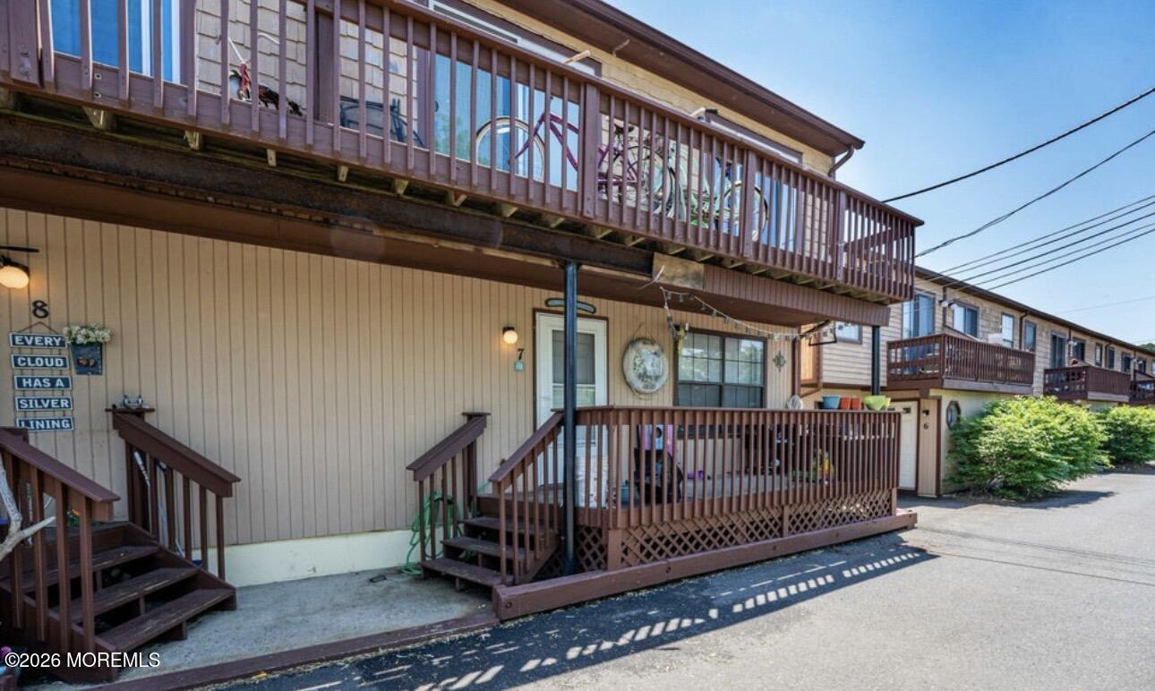 68 5th Street 7 Image 3