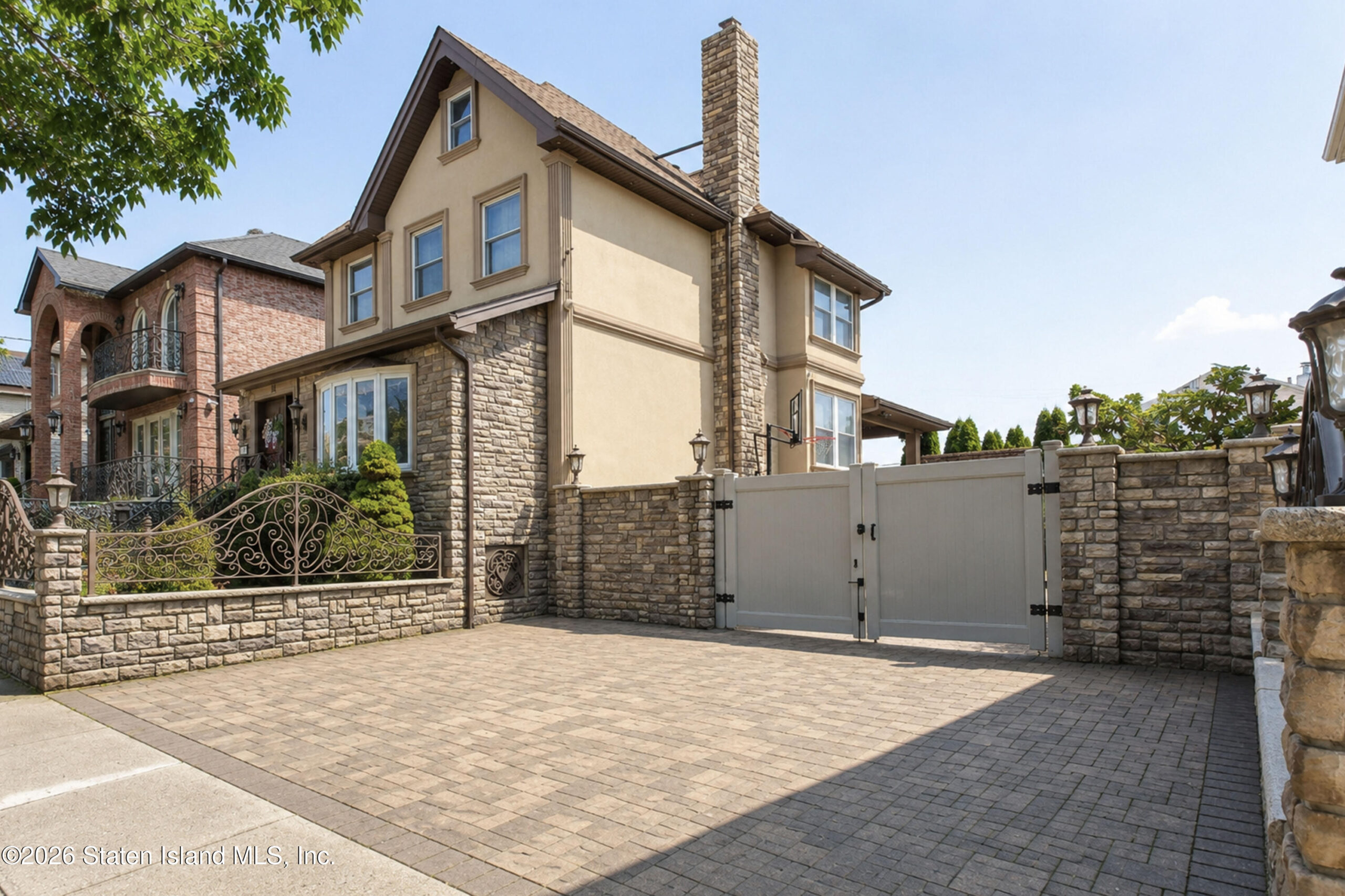 47 Liberty Avenue Image 3