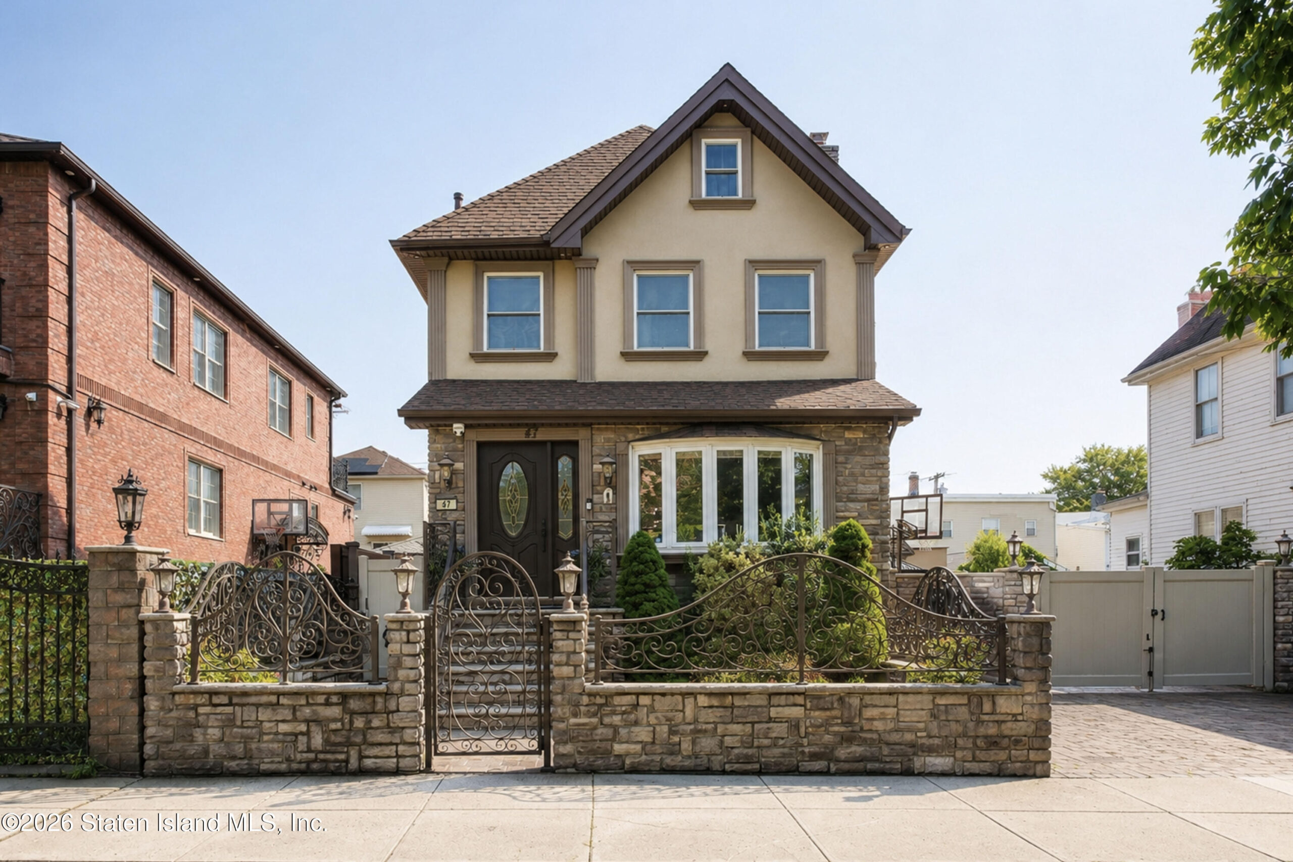 47 Liberty Avenue Image 2