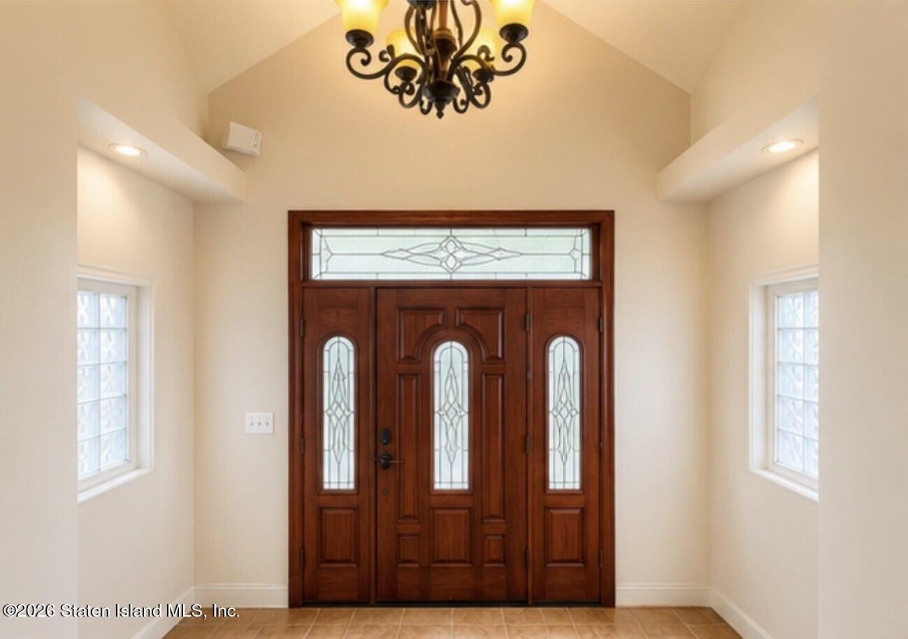 66 Holly Street Image 2