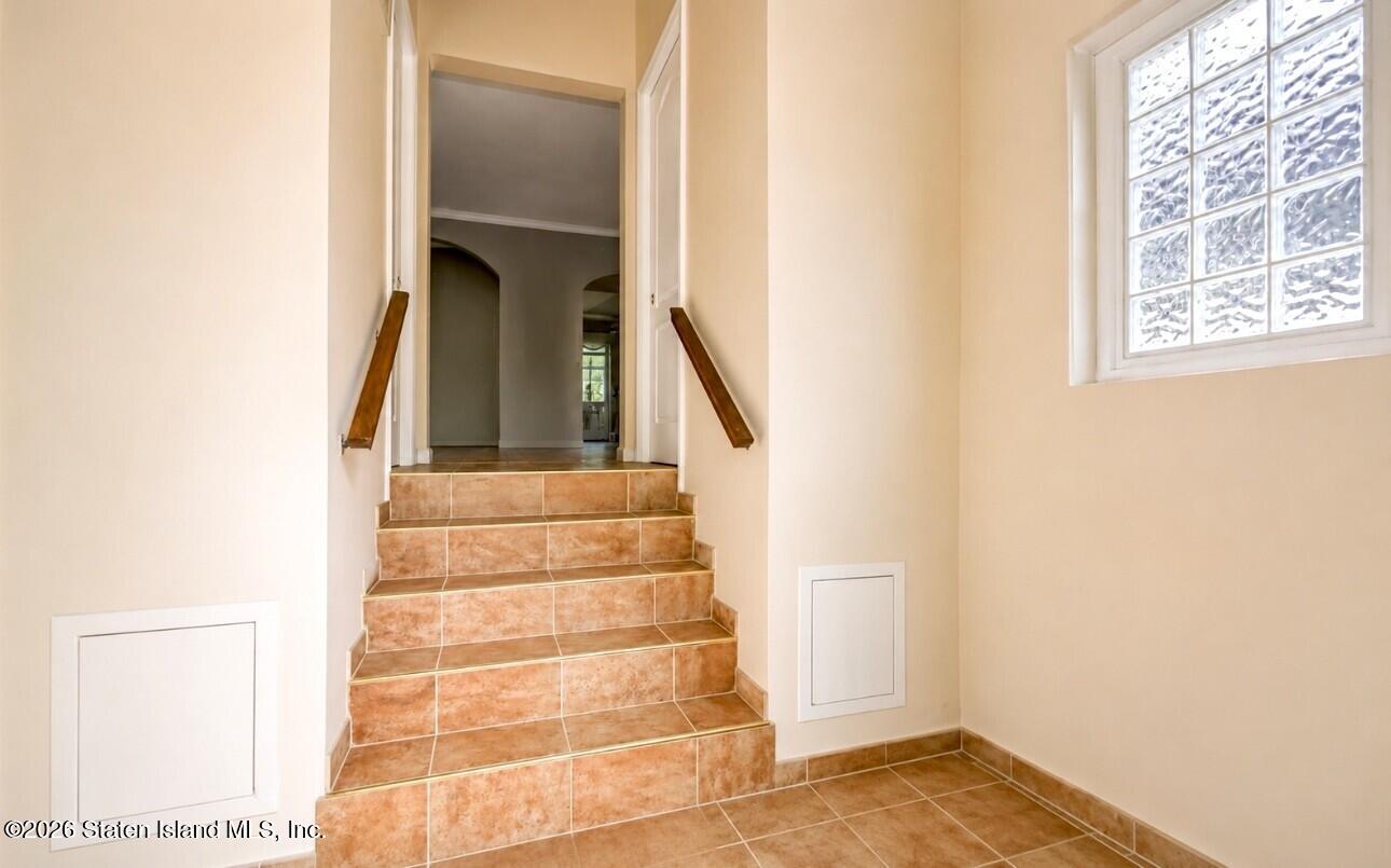 66 Holly Street Image 4