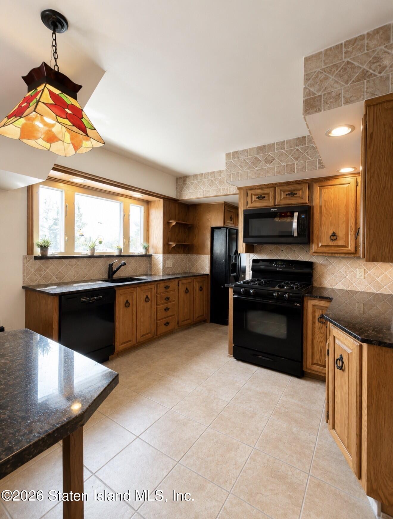 66 Holly Street, Staten Island, NY, 10304 image 13