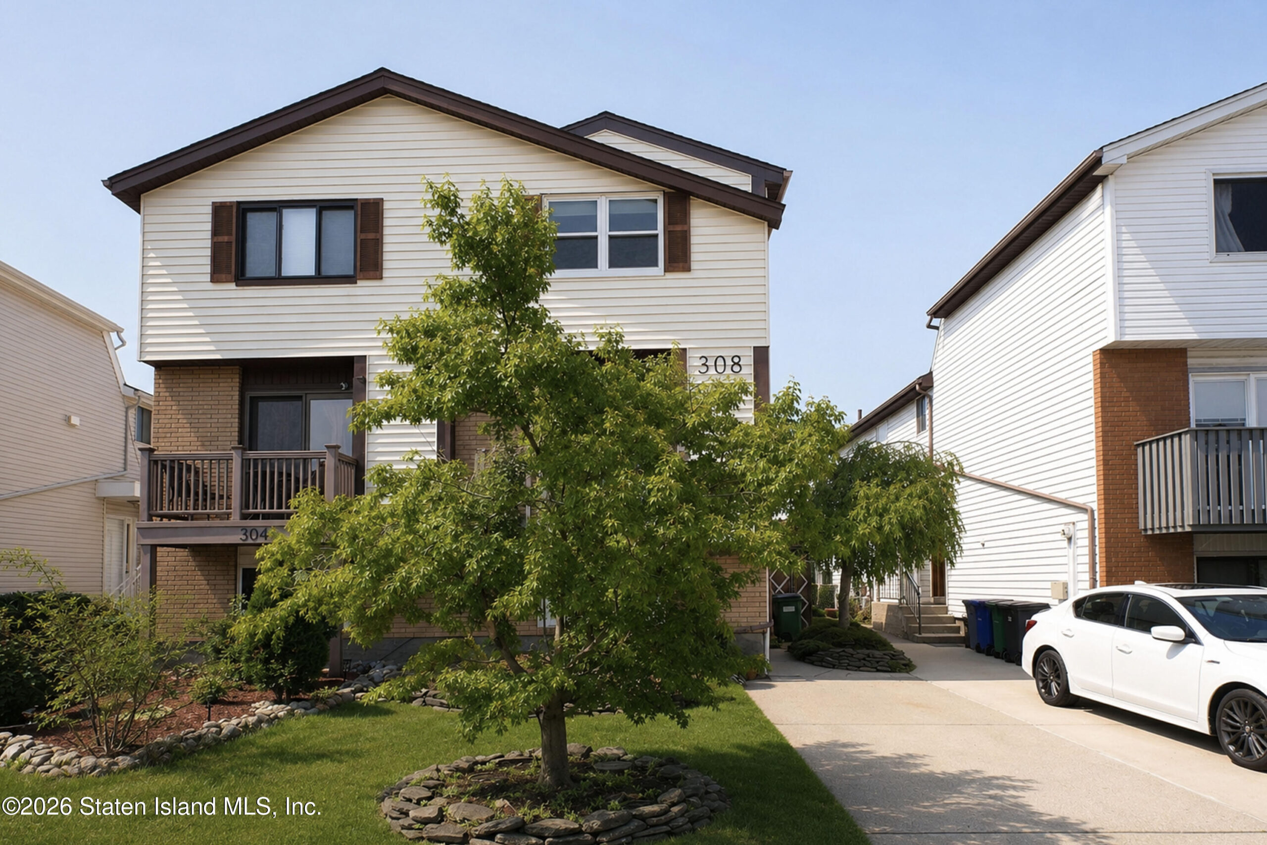 308 Travis Avenue Image 3