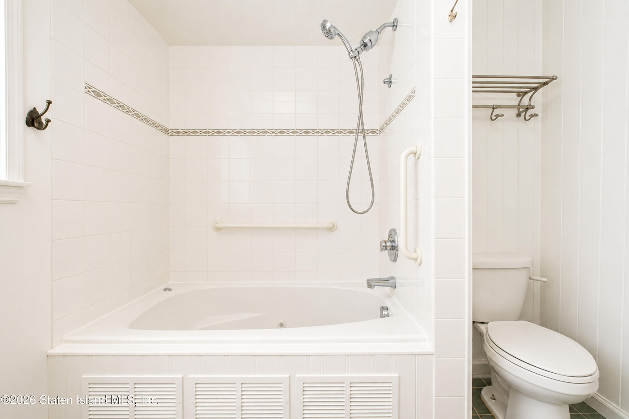 308 Travis Avenue, Staten Island, NY, 10314 image 23