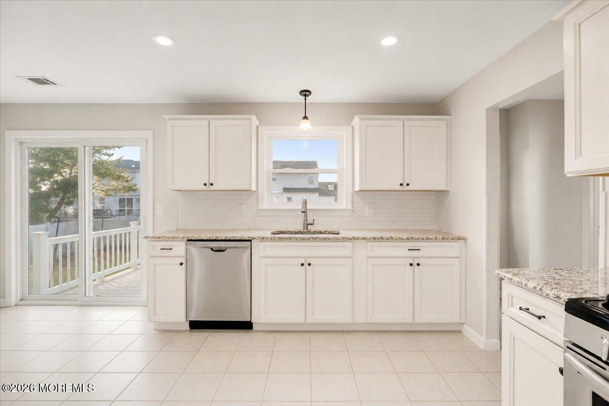 636 Monmouth Avenue, Port Monmouth, NJ, 07758 image 7