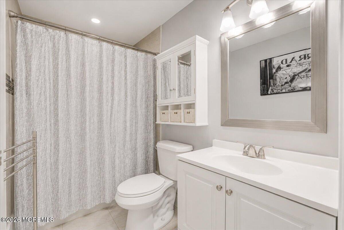 636 Monmouth Avenue, Port Monmouth, NJ, 07758 image 15