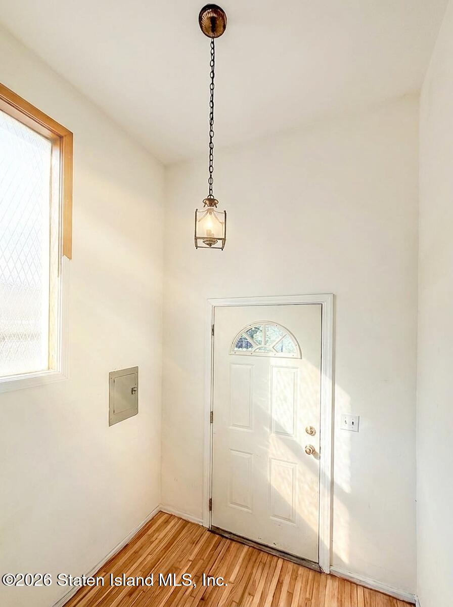 3706 Amboy Road Image 4