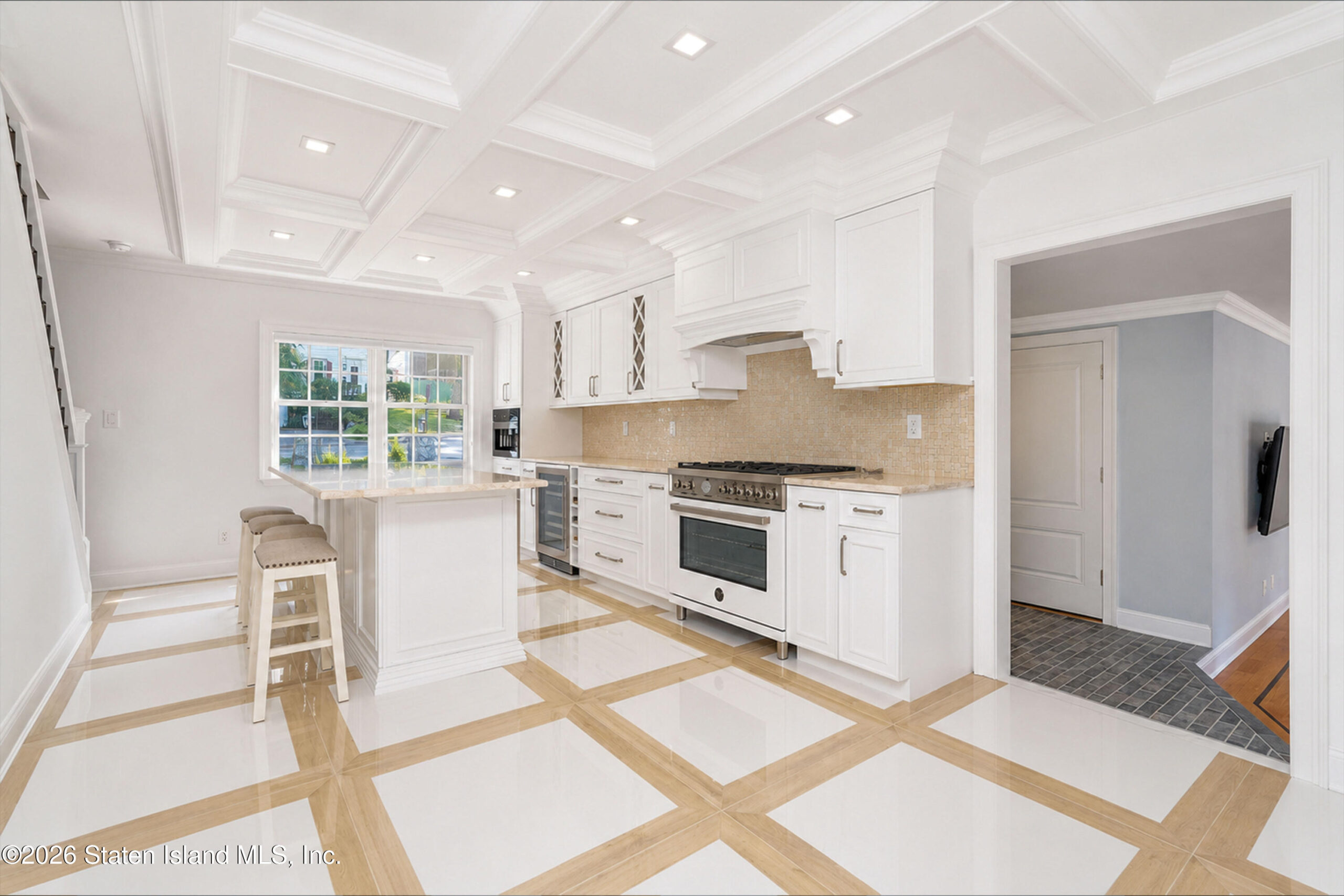 210 Longview Road, Staten Island, NY, 10301 image 21