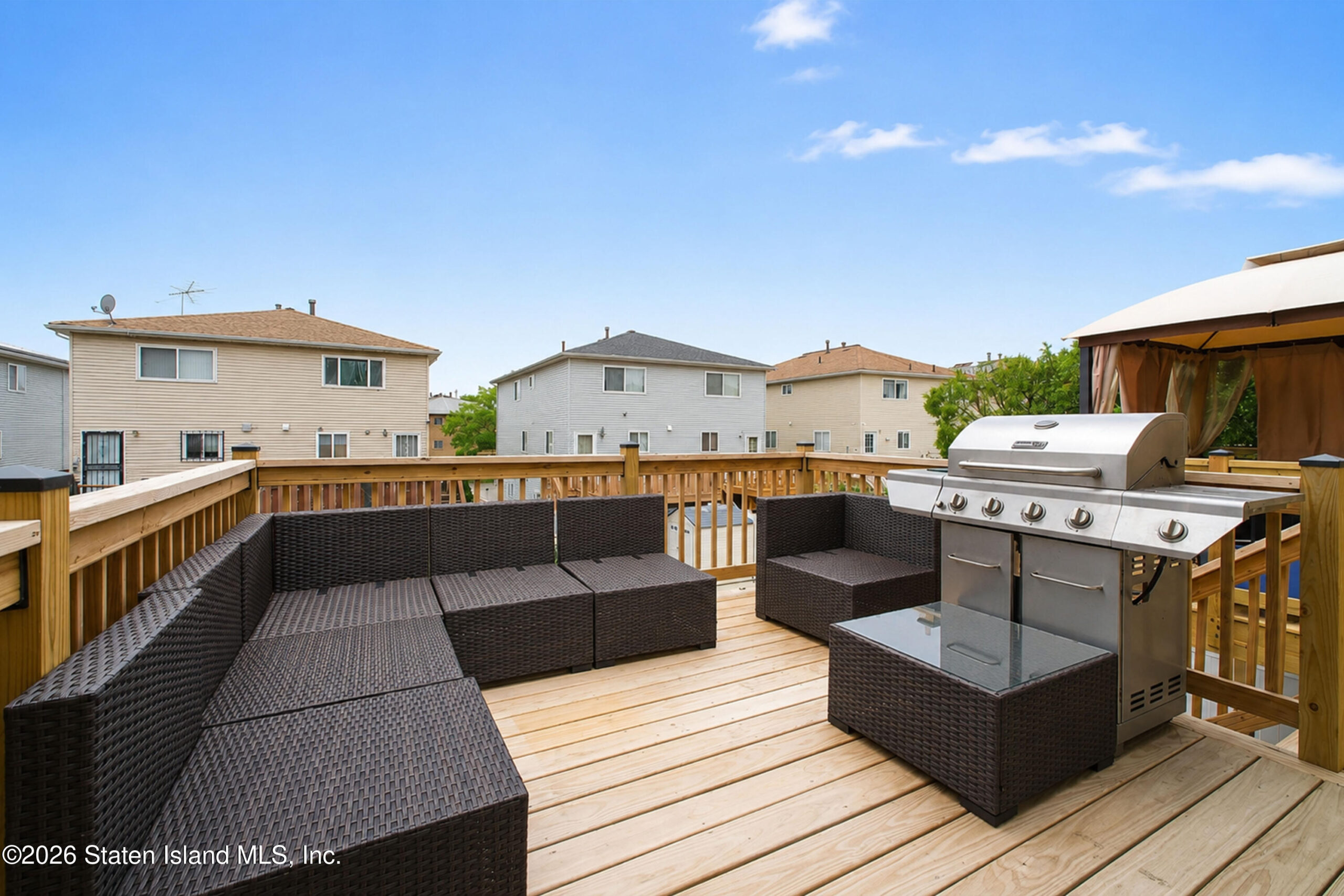 75 Francesca Lane, Staten Island, NY, 10303 image 14