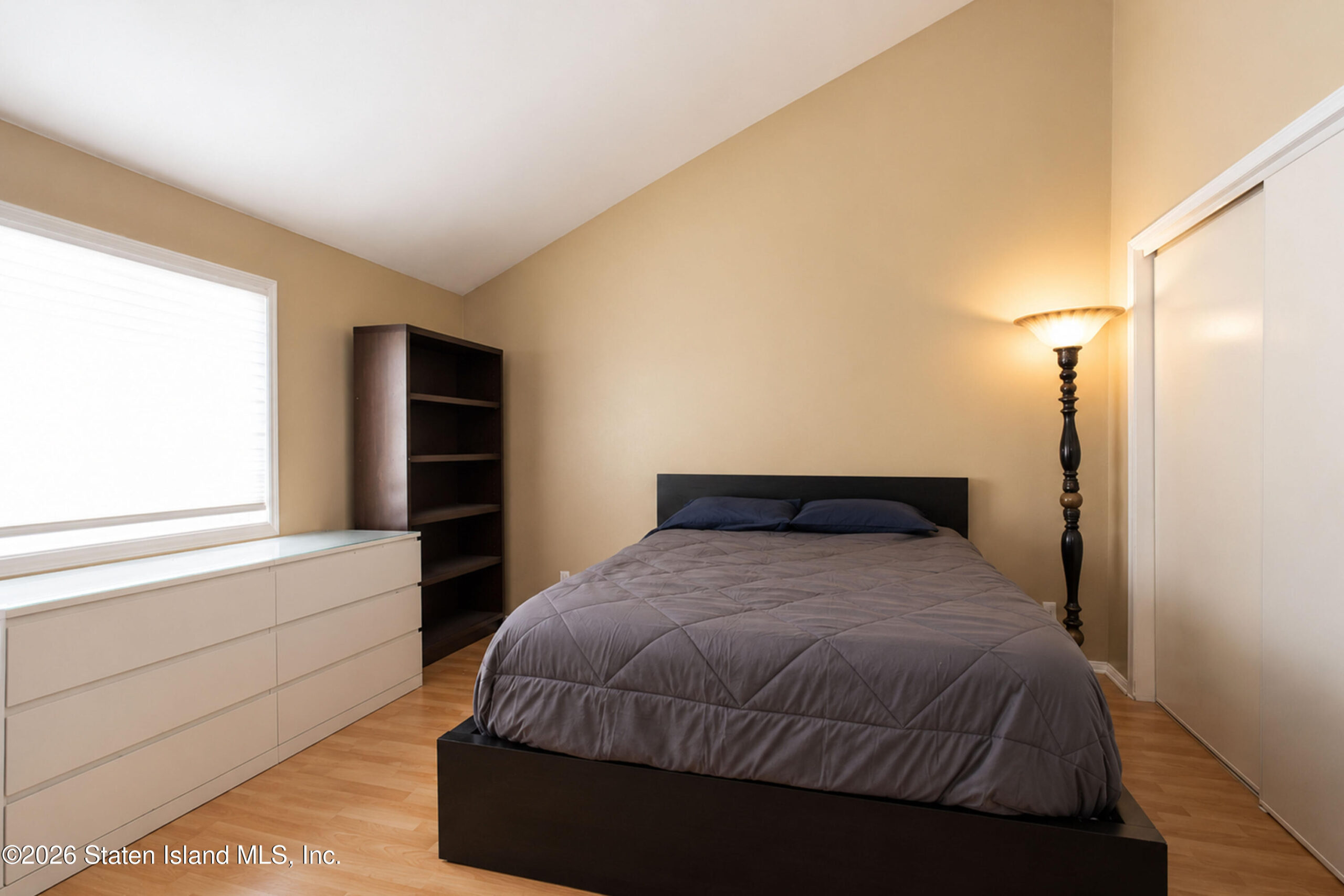 75 Francesca Lane, Staten Island, NY, 10303 image 17