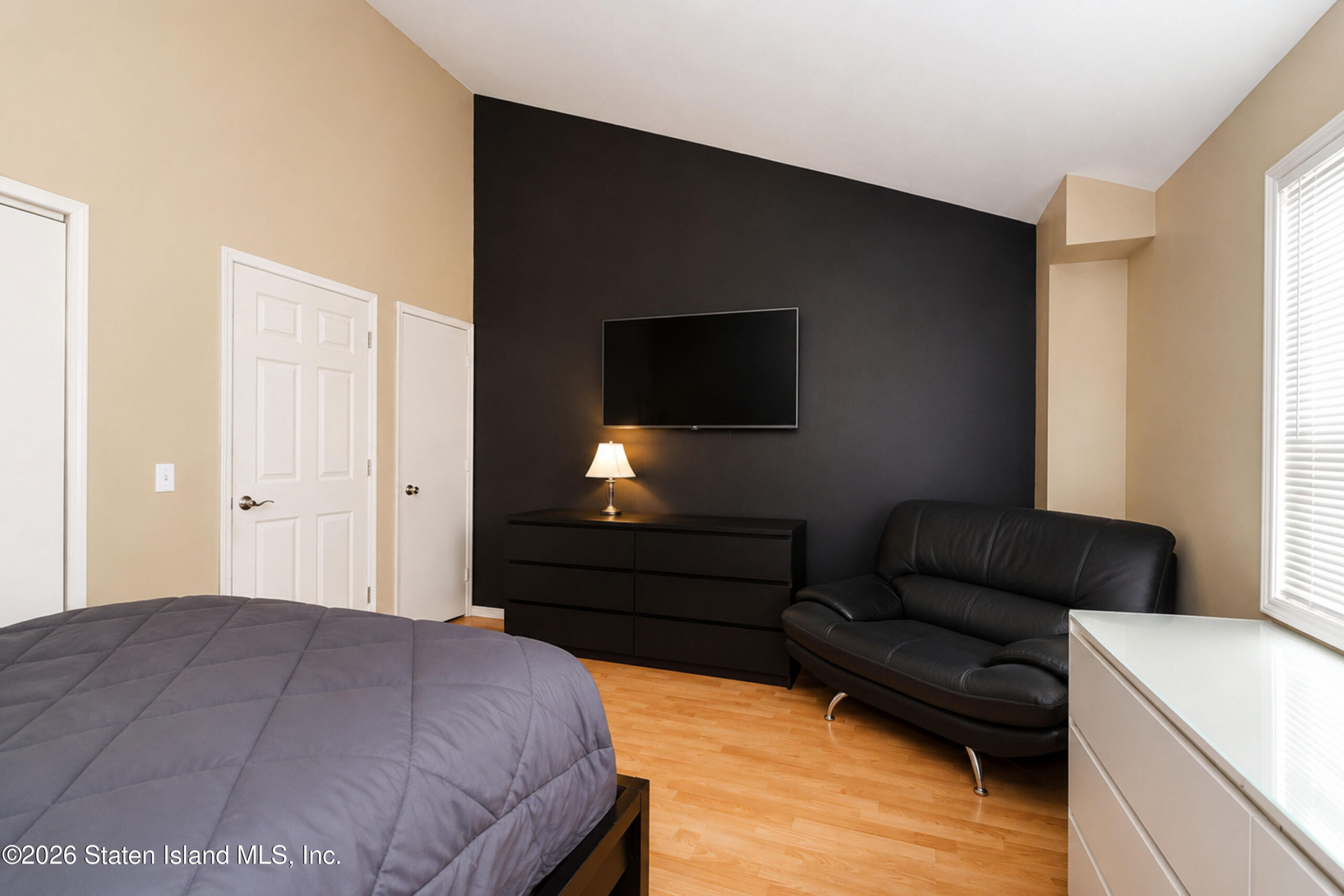 75 Francesca Lane, Staten Island, NY, 10303 image 16