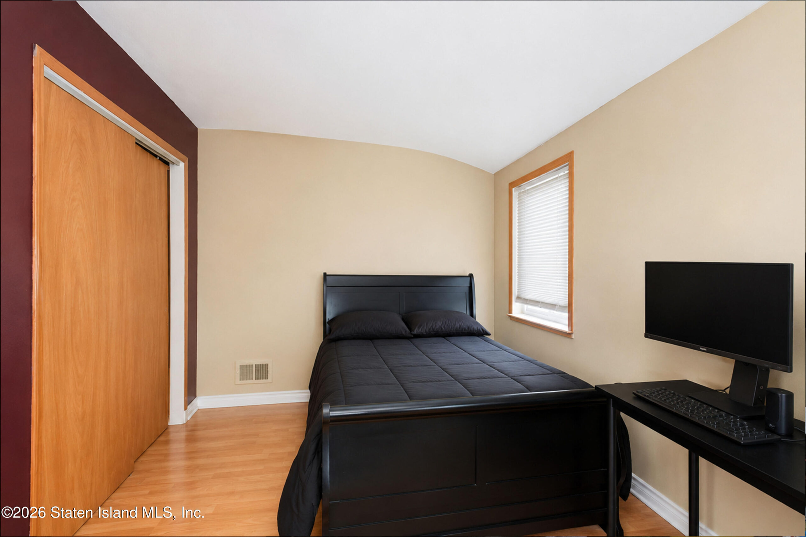 75 Francesca Lane, Staten Island, NY, 10303 image 19